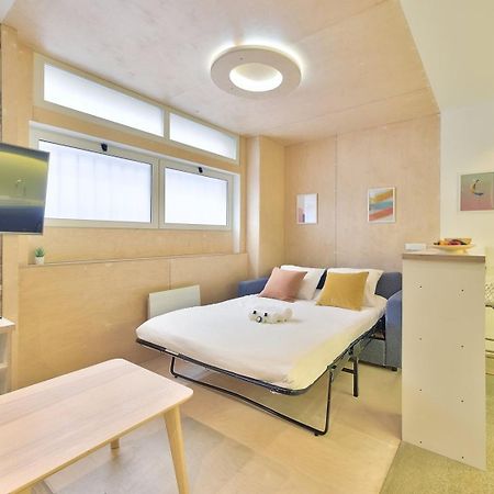 Apartament Guestready - Atypic Studio Near Montmartre Paryż Zewnętrze zdjęcie